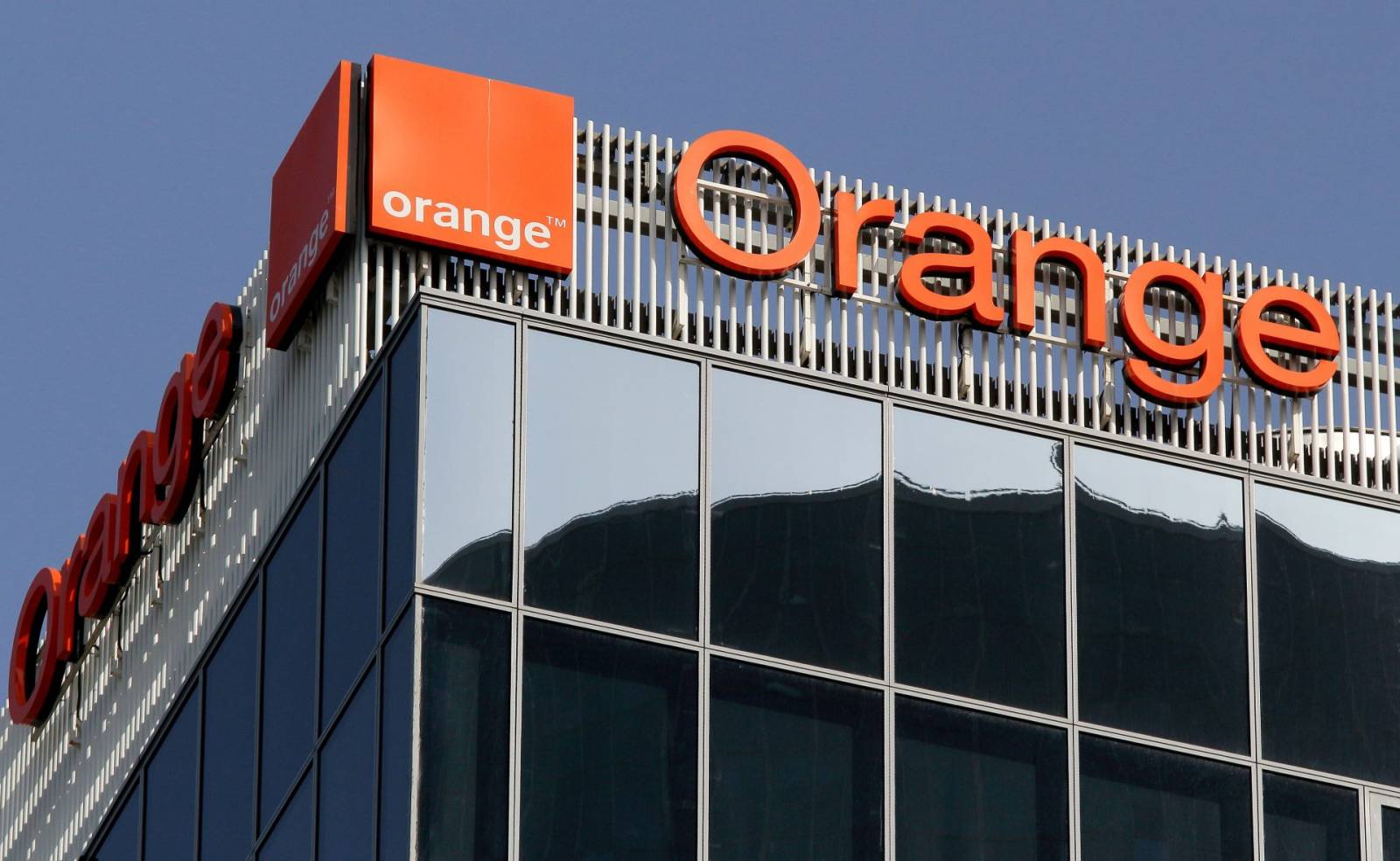 ORANGE ROMANIA SA logo